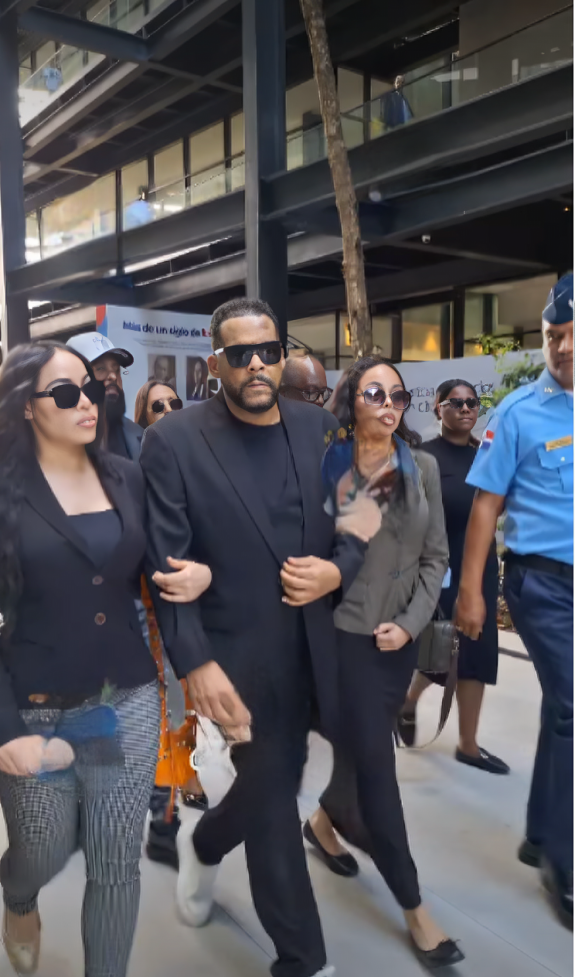 Julian Oro Duro llega a Ciudad Judicial acompañado de sus hijas 4 Julian Oro Duro llega a Ciudad Judicial acompañado de sus hijas