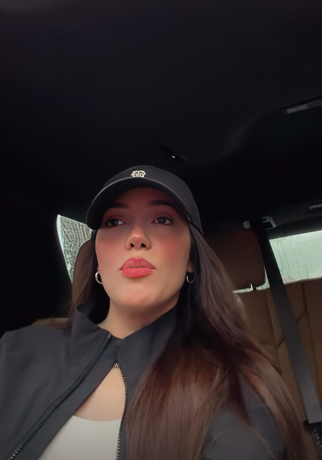 Karen Yapoort le contesta a Magali Febles con inesperada propuesta