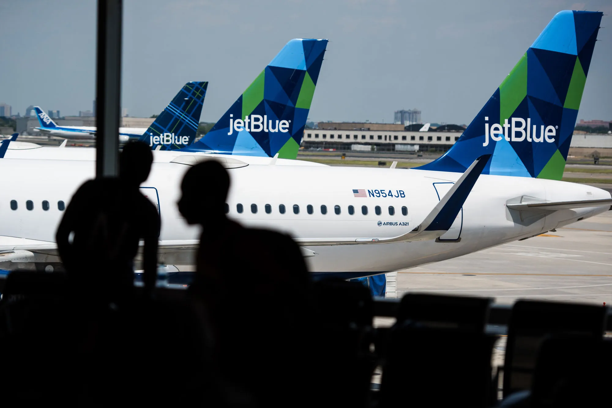 ¿Qué pasa con el vuelo 310 de JetBlue? Pasajeros denuncian una odisea en viaje a Nueva York 2 ¿Qué pasa con el vuelo 310 de JetBlue? Pasajeros denuncian una odisea en viaje a Nueva York