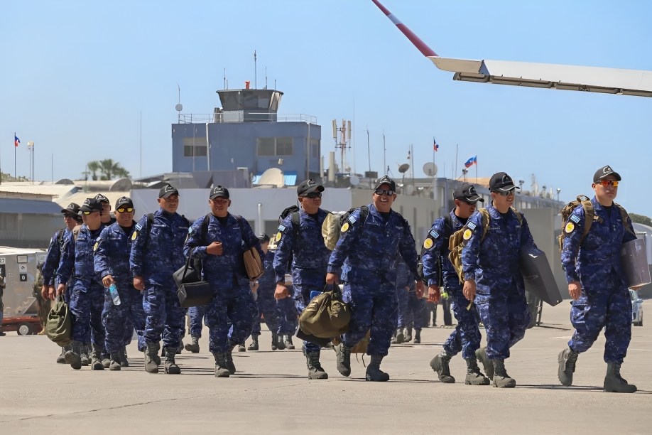 Riverón pide a los haitianos unirse a tropas salvadoreñas en Haití
