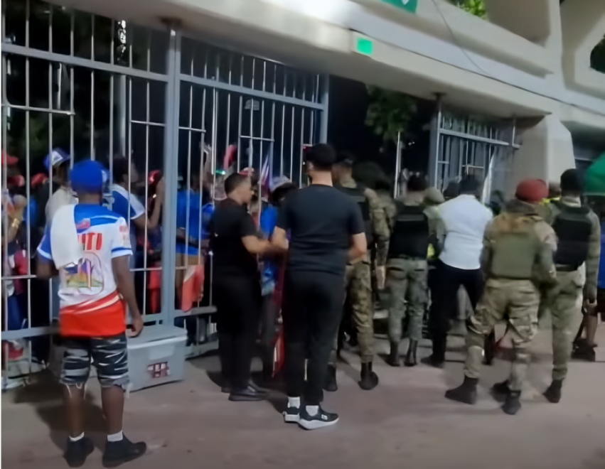Partido RD-Haití se calienta tras inesperado incidente en la cancha