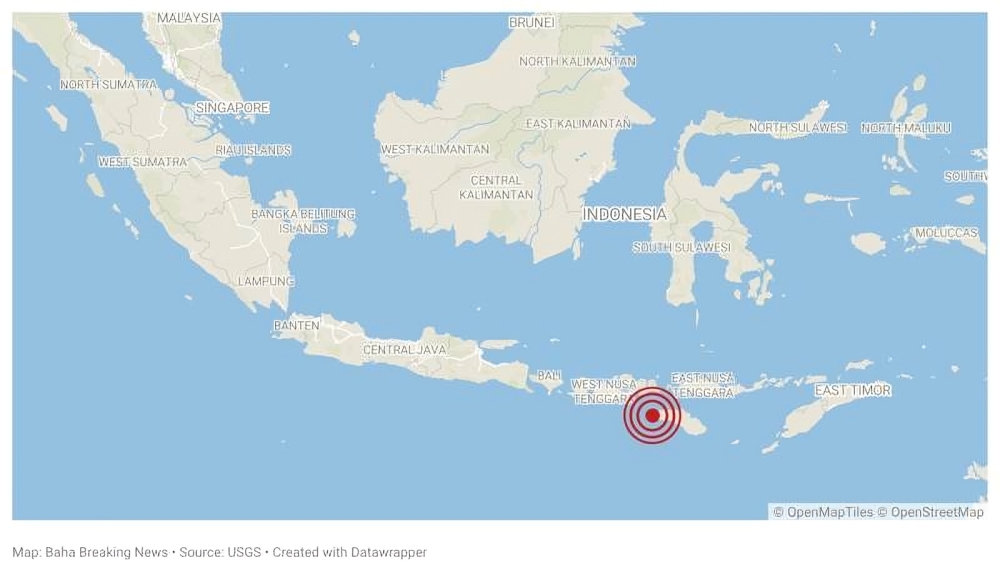 Un fuerte movimiento sorprende cerca de la costa de Indonesia