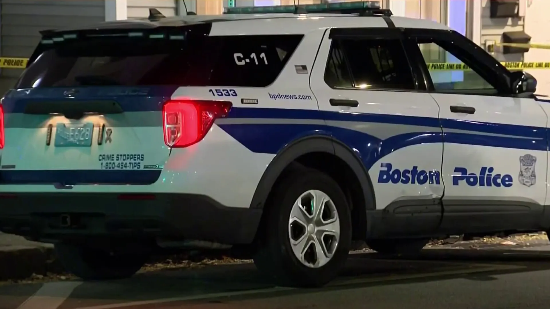 Identifican al joven banilejo hallado en un vehículo en Boston