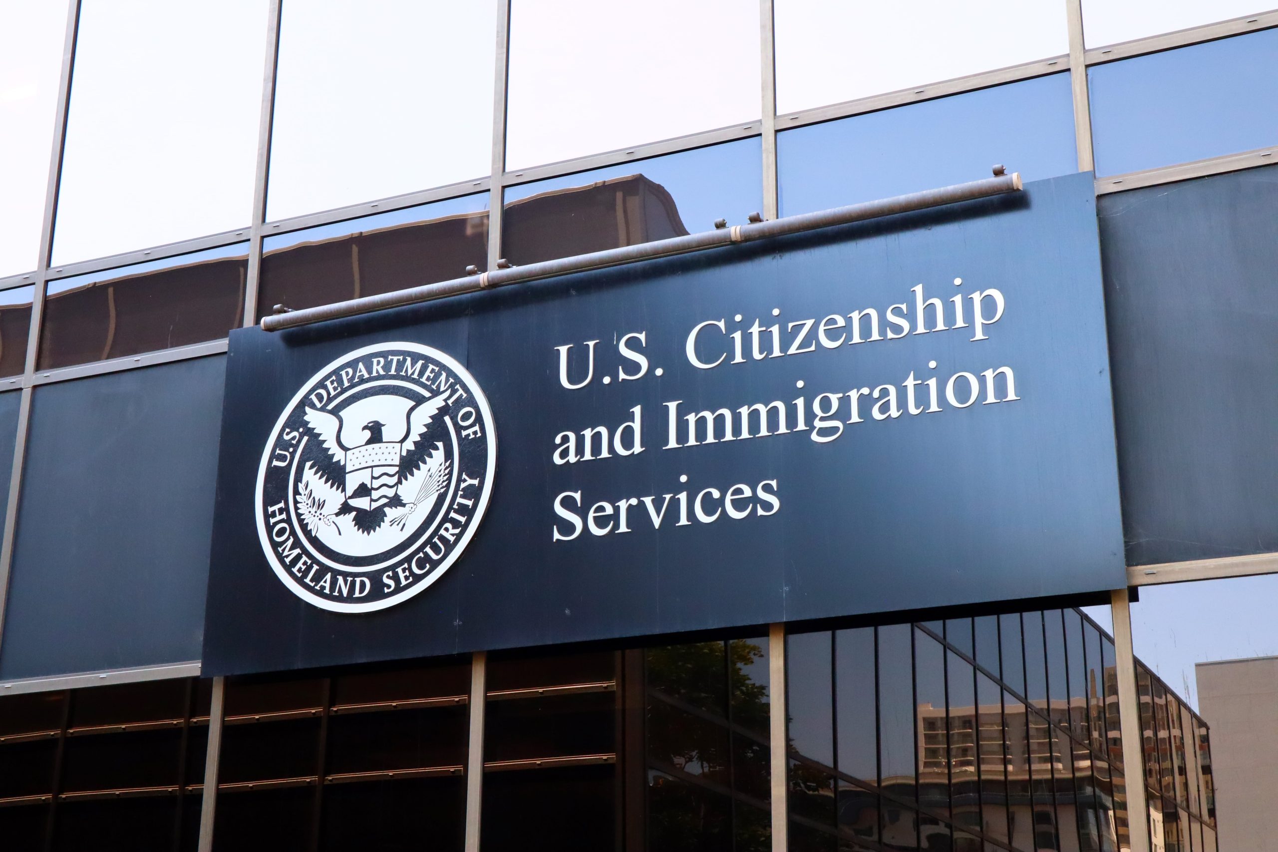 Green Card para dominicanos: la regla de USCIS que deben conocer 5 Green Card para dominicanos: la regla de USCIS que deben conocer