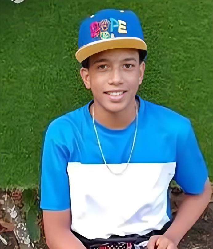 Madre dominicana pide justicia por su hijo de 18 años en El Bronx