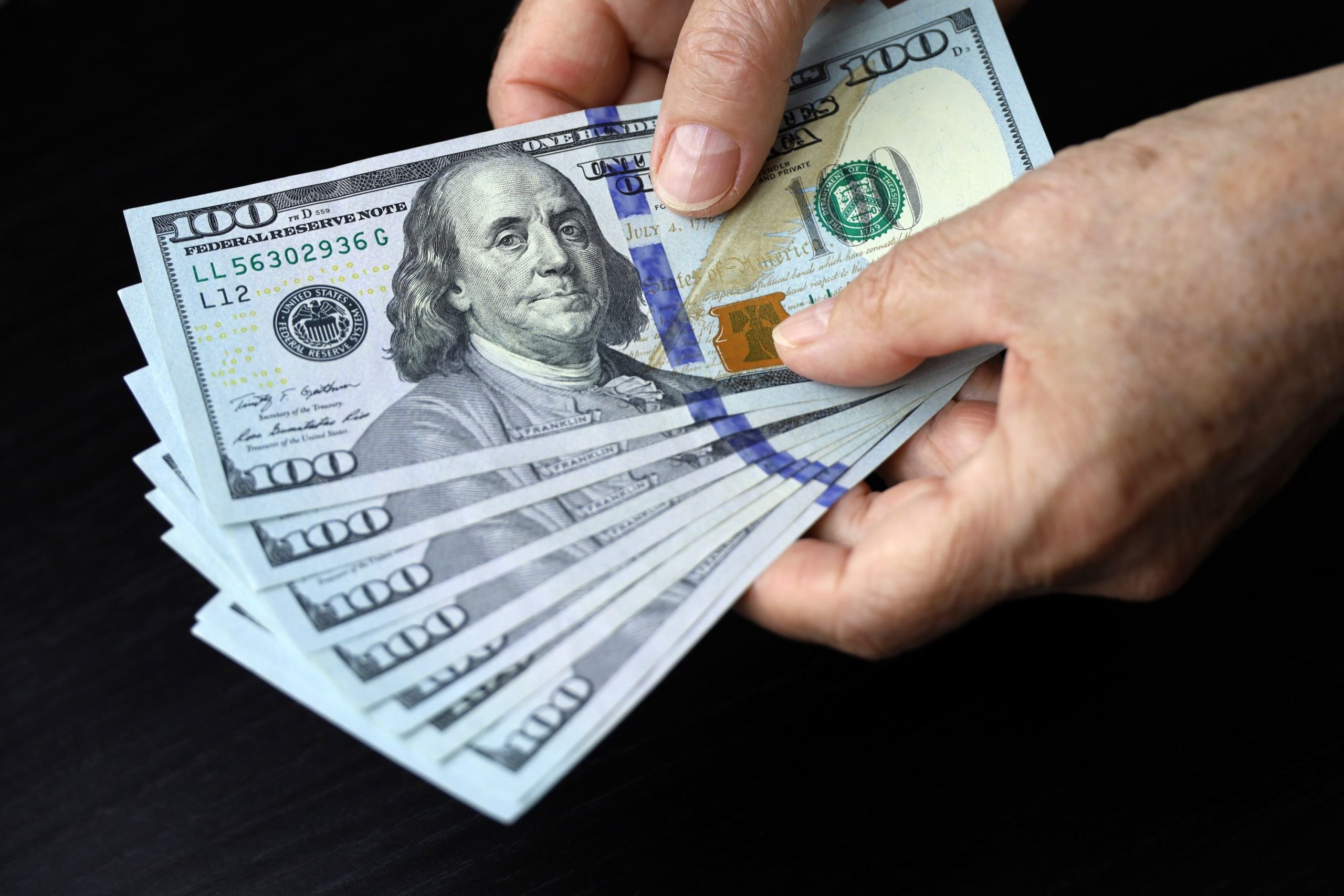 Dominicano que ganaba casi 4 mil dólares al día en EE.UU y terminó deportado 2 Dominicano que ganaba casi 4 mil dólares al día en EE.UU y terminó deportado