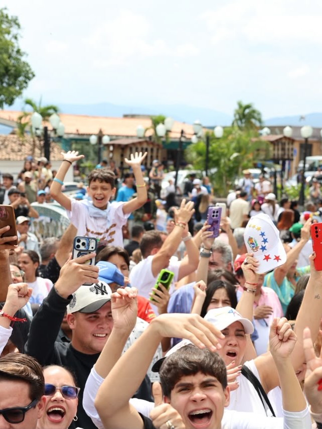 María Corina Machado reaparece en Venezuela 6 María Corina Machado reaparece en Venezuela