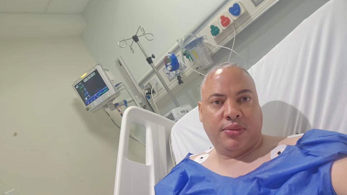 Héctor Gómez vive inesperado momento al volante 2 Héctor Gómez vive inesperado momento al volante