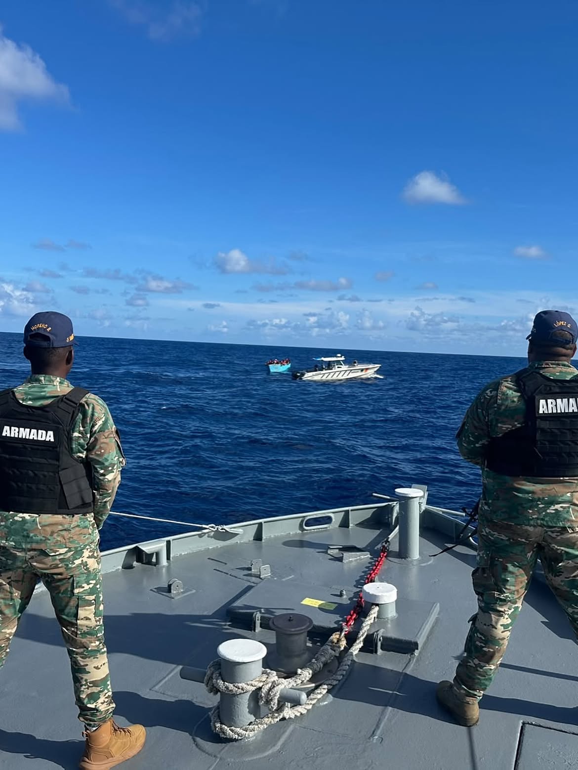 Operativo en aguas de Samaná termina con inesperado hallazgo