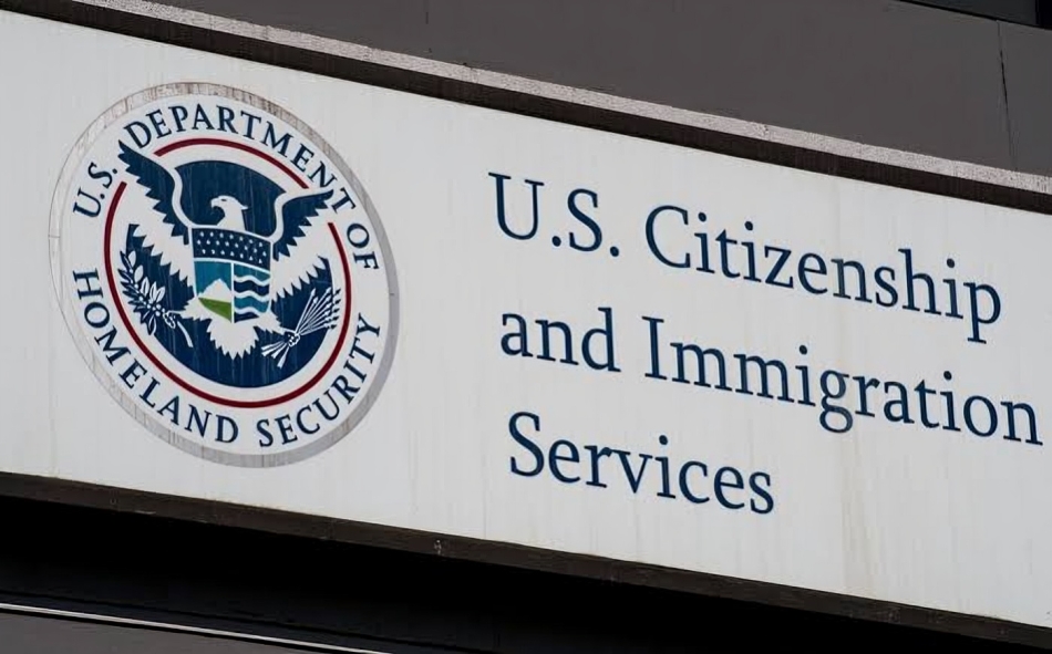 Green card en EE.UU.: demanda pone bajo la lupa nuevos plazos de USCIS