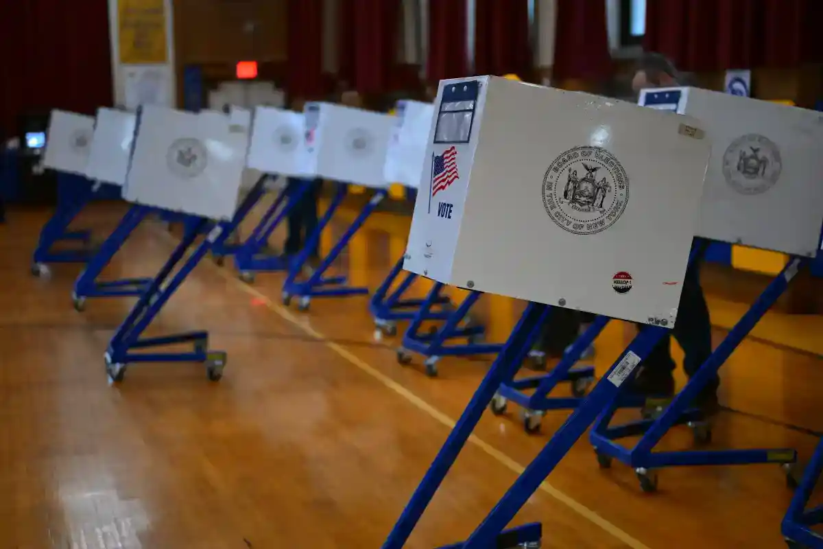 Nueva York se prepara para votar: fechas y derechos ante ICE 1 Nueva York se prepara para votar: fechas y derechos ante ICE